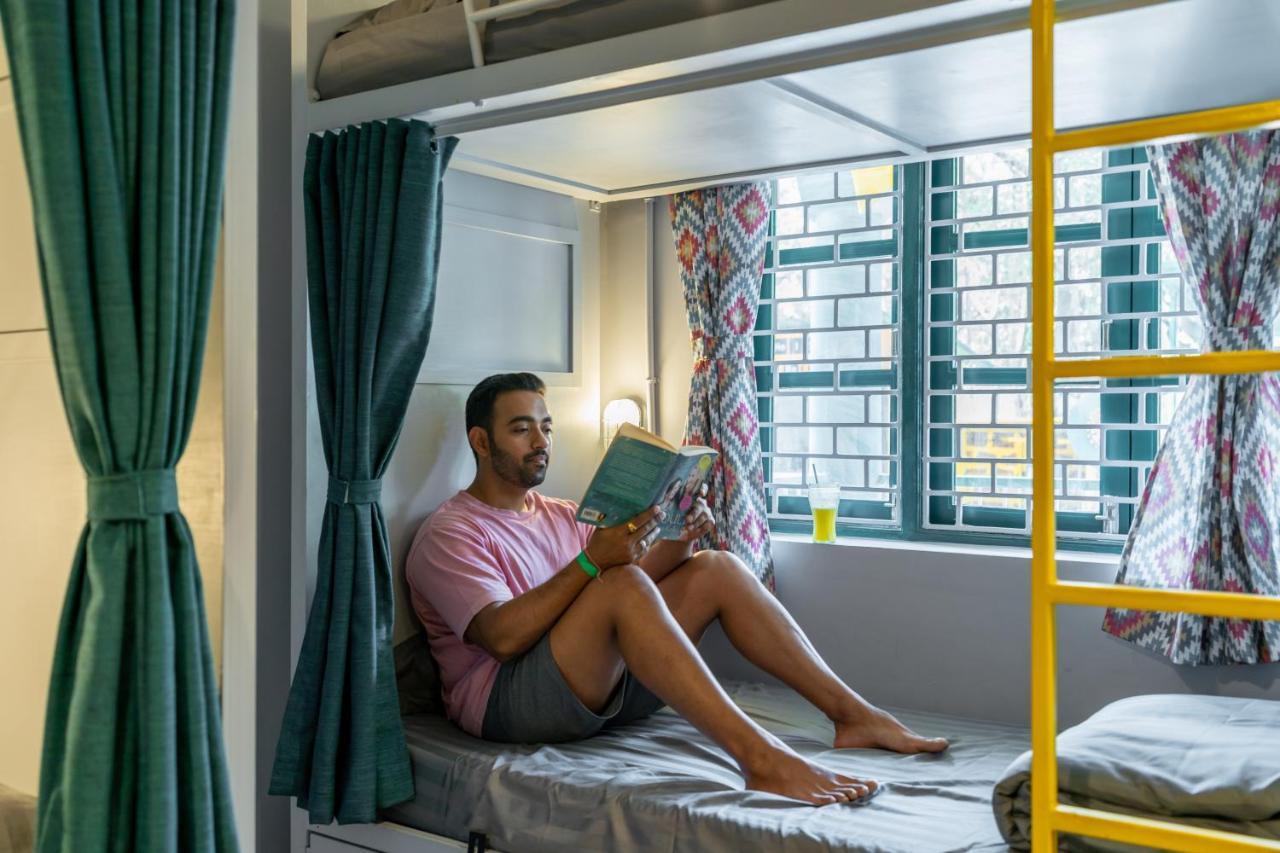Whoopers Hostel Anjuna, Goa Exteriör bild